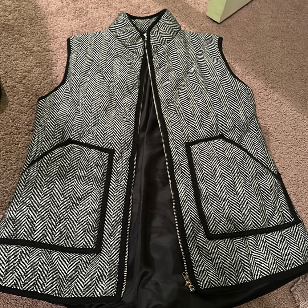 Black and white Vest